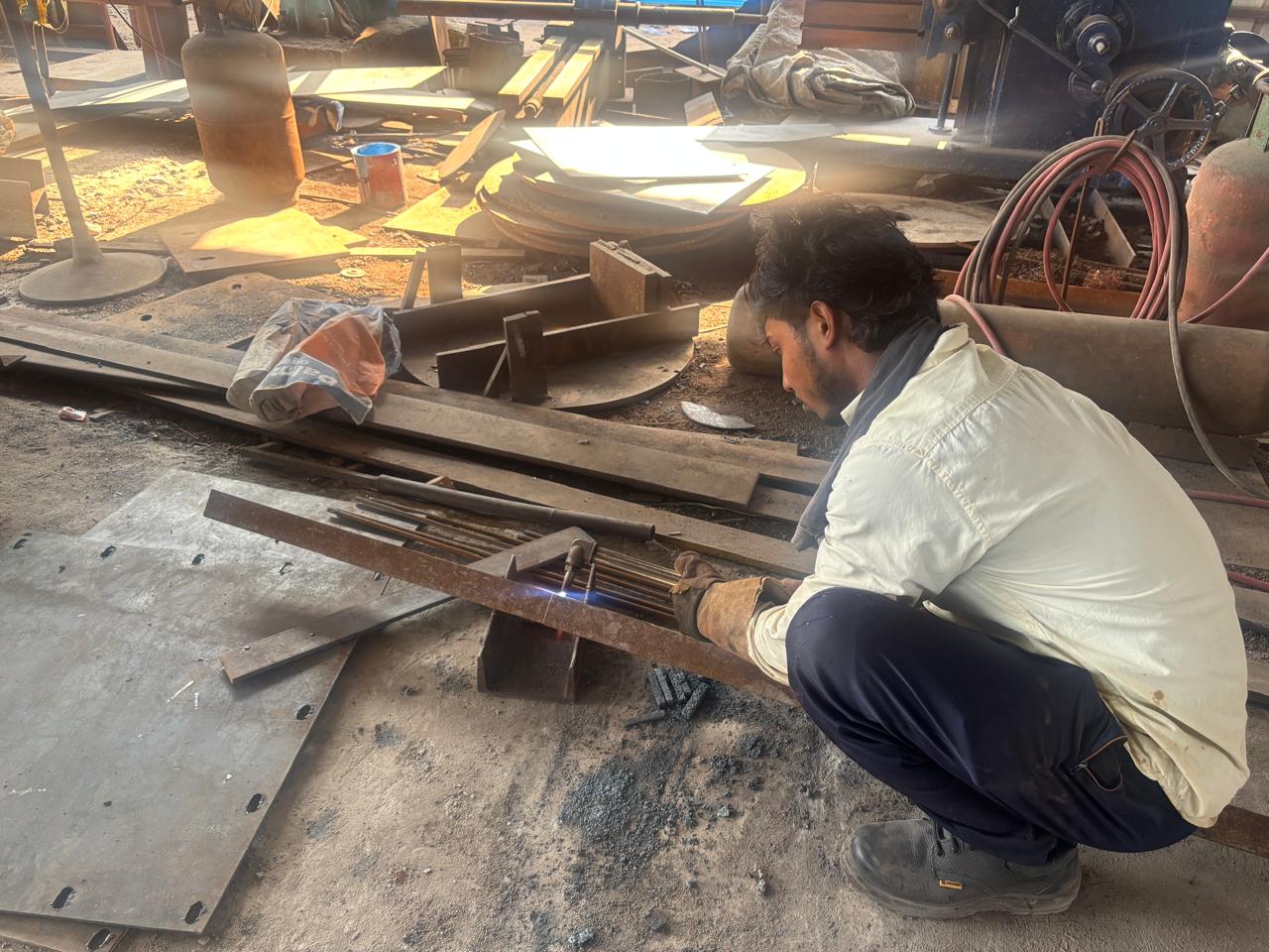 Custom metal-rod assembly